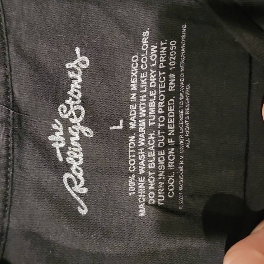 The Rolling Stones North American Tour 1975 size large 100% cotton crew neck - Picture 3 of 4